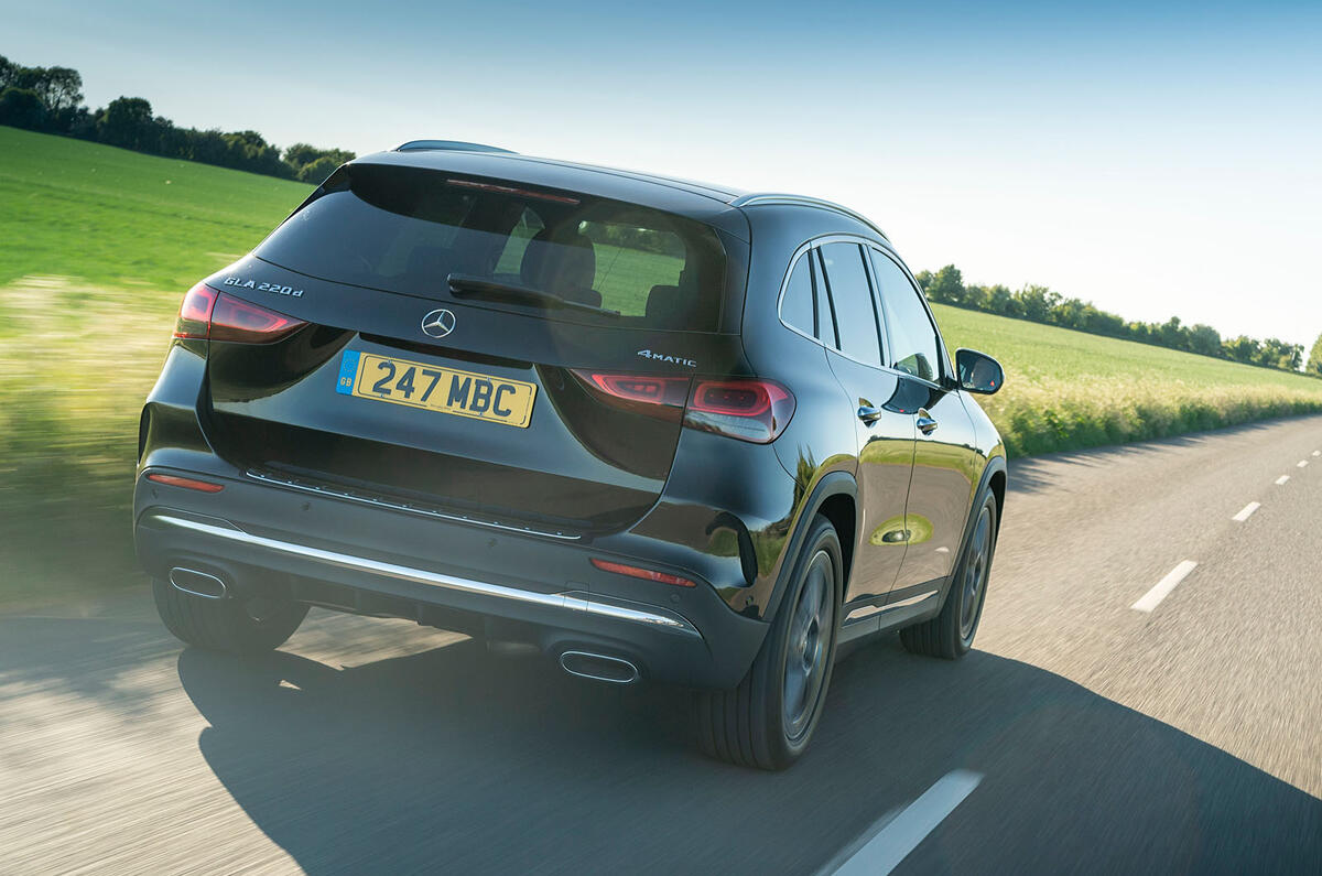 Mercedes Benz Gla 220d 2020 Uk Review Autocar