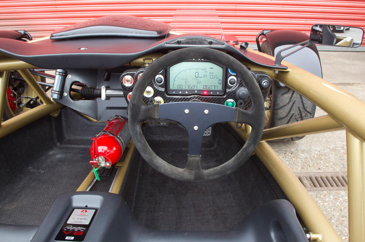 Ariel Atom V8 - interior