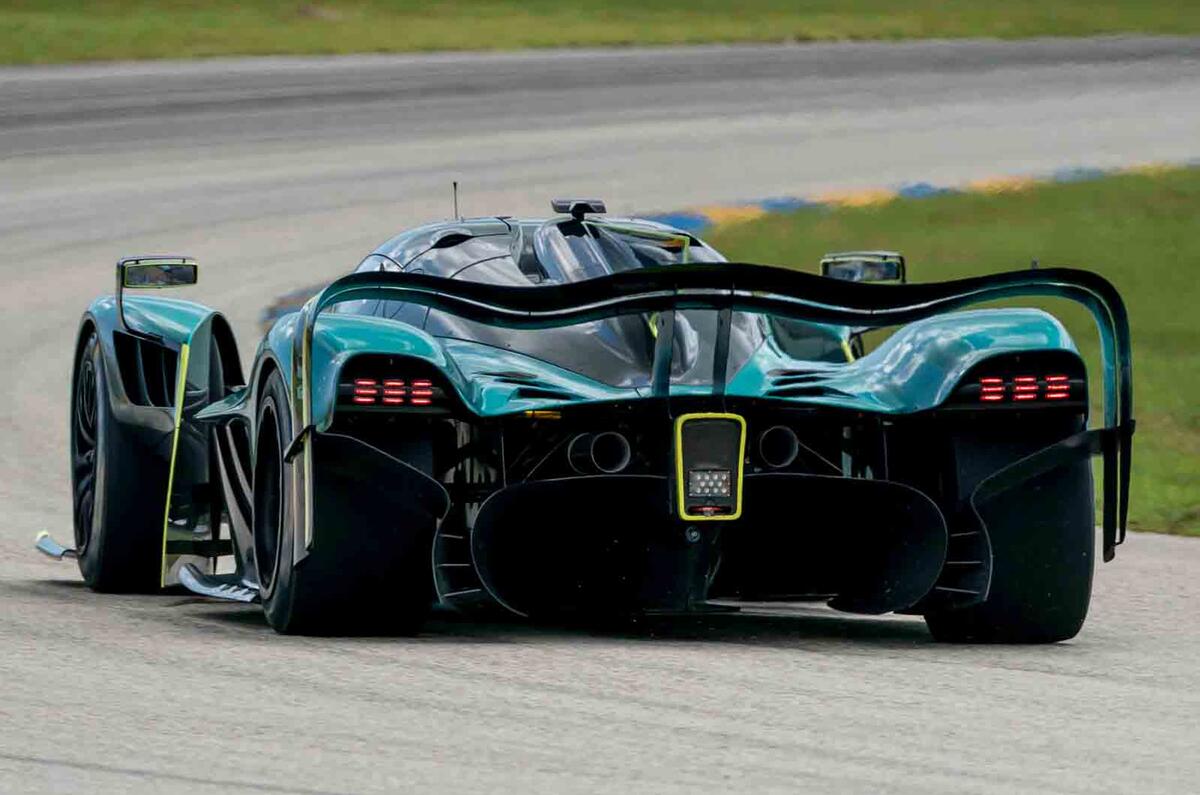 3 aston martin valkyrie amr pro