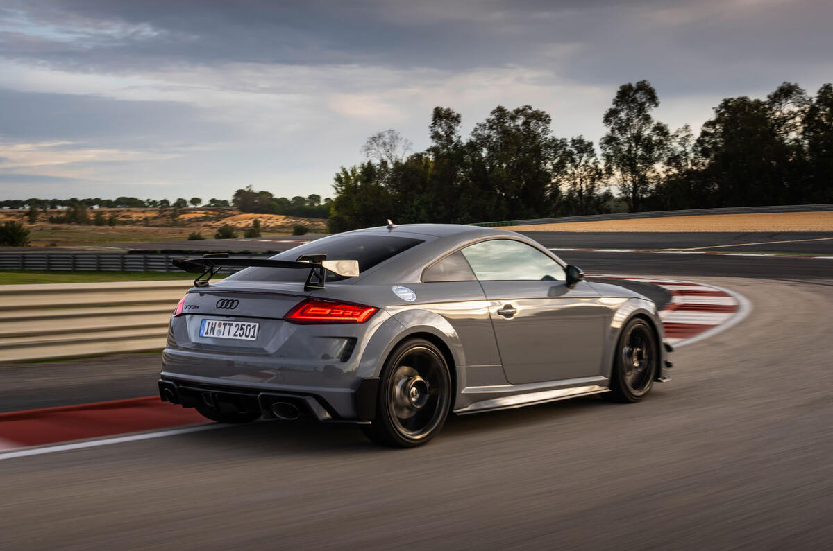 Panneau arrière de l'Audi TT RS