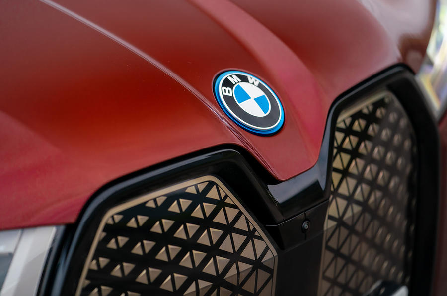 3 BMW iX 50 2022 UE : premier essai routier - nez