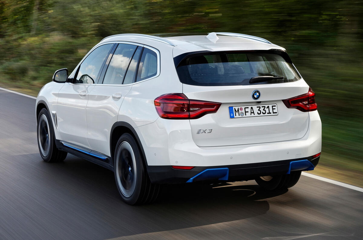 BMW iX3 2020 : premier bilan de conduite - le héros à l'arrière