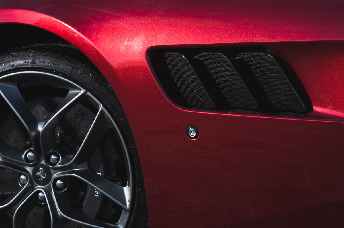 Ferrari GTC4 Lusso