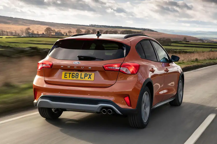 Ford Focus Active 2019 Äánh giá á» ÄÄ©a Äầu tiên - phÃa sau anh hùng