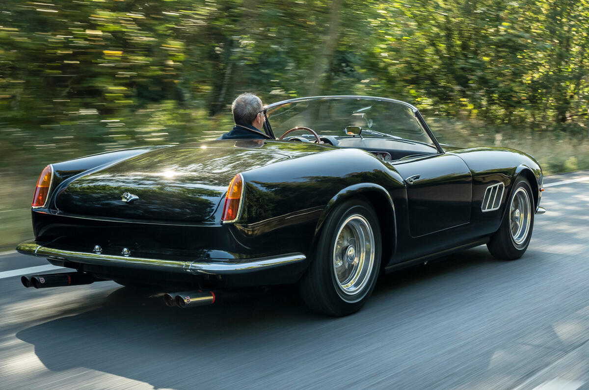 3 GTO California Spyder revival 2021 UE FD hero arrière