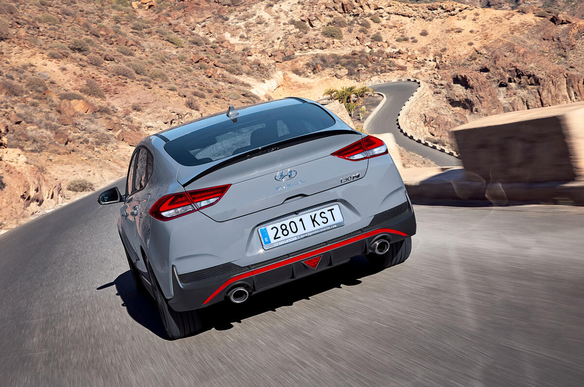 Hyundai i30 Fastback N 2019 first drive review - hero rear