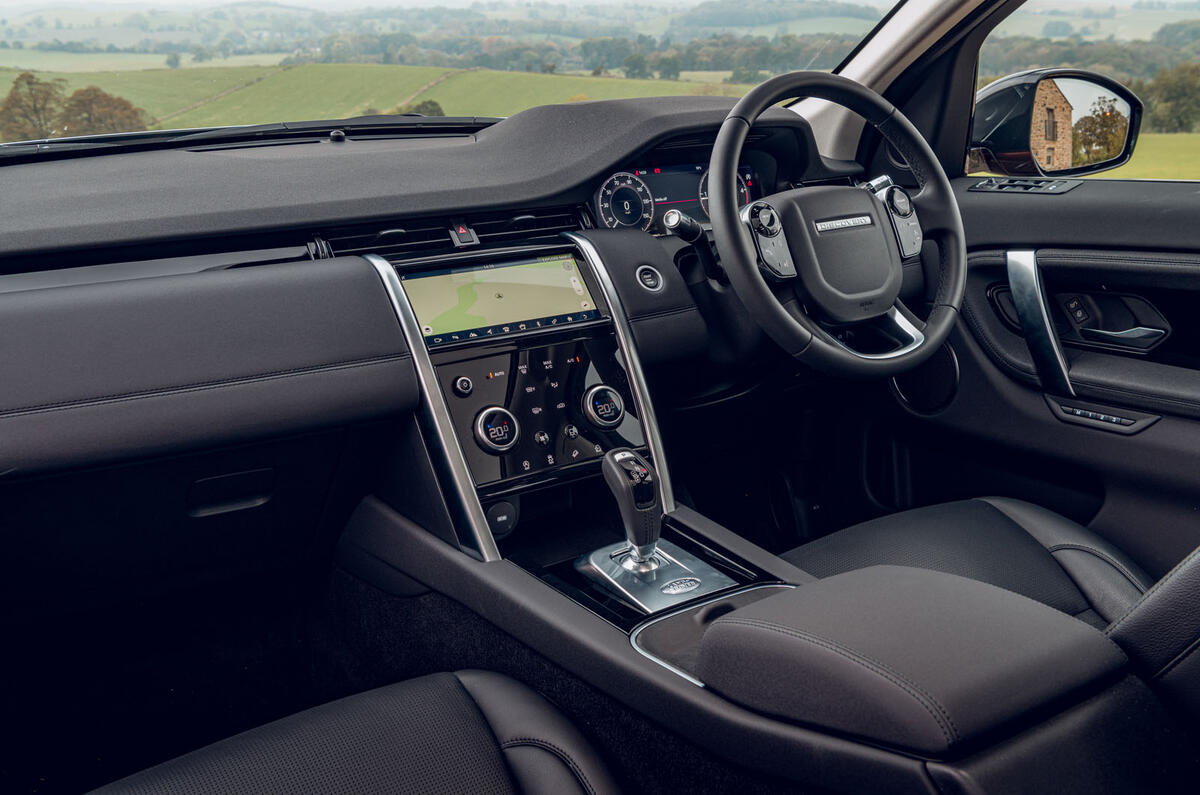 Land Rover Discovery Sport P200 2019 Uk Review Autocar