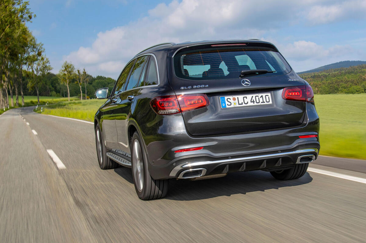 Mercedes Benz Glc 300d 2019 Review Autocar