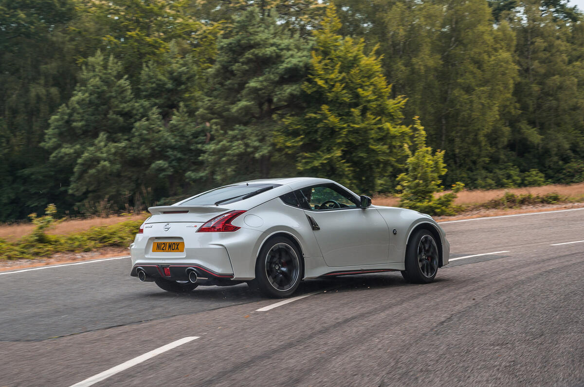 New Nissan Z Car To Use 400z Name And Twin Turbo V6 Autocar