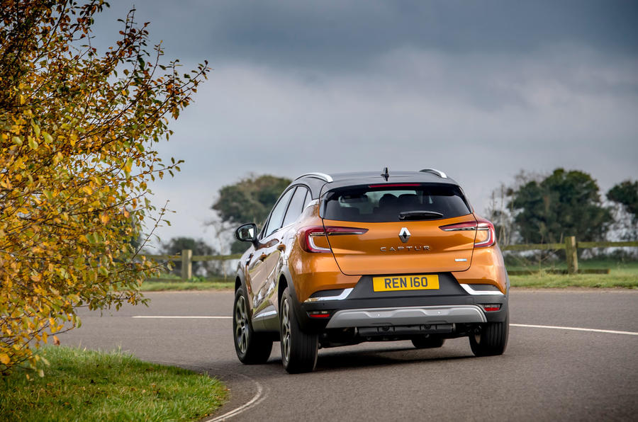 Renault Captur E-Tech PHEV RHD 2020 : premier bilan de conduite au Royaume-Uni - le héros à l'arrière