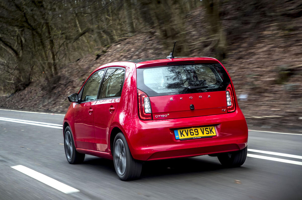 Skoda Citigo-e iV 2020 : premier bilan de conduite au Royaume-Uni - le héros à l'arrière