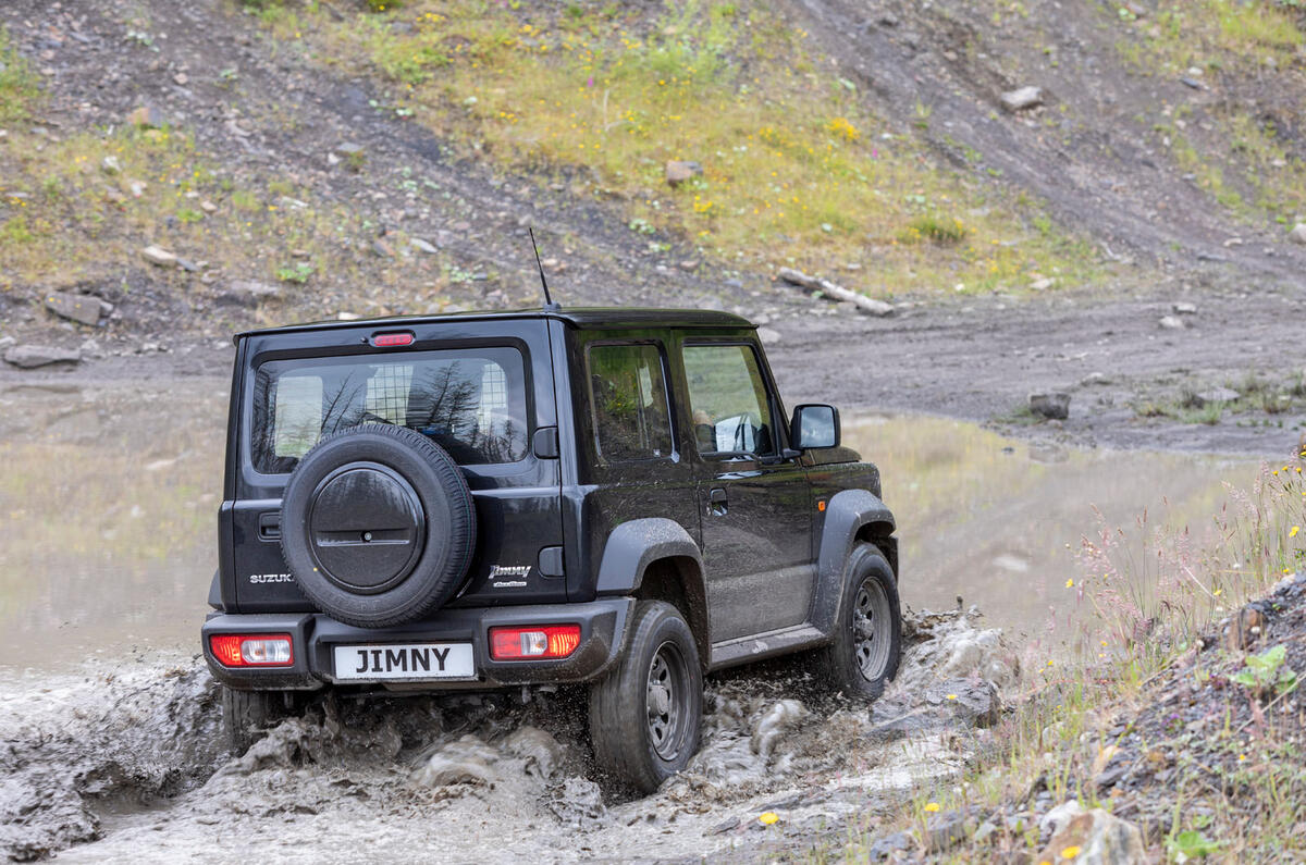 3 Suzuki Jimny Commercial 2021 FD hero arrière