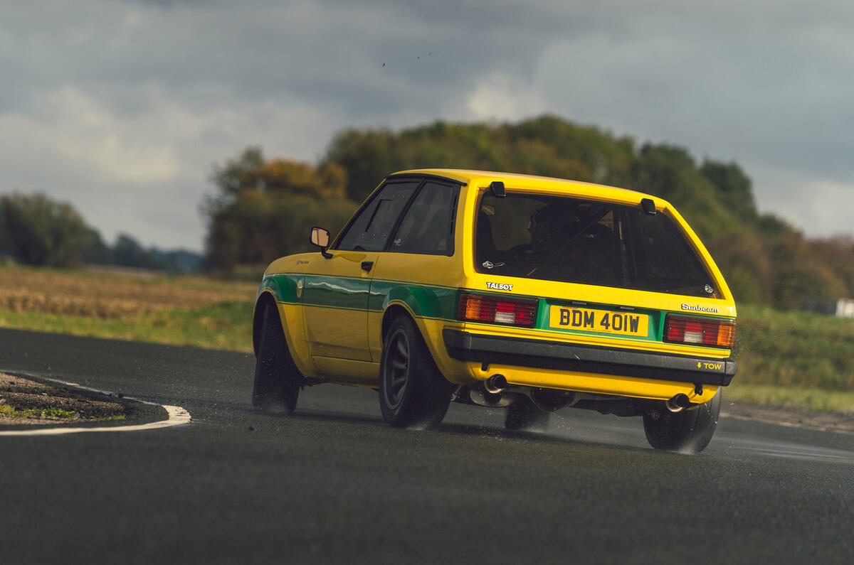 3 Tolman Talbot Sunbeam Lotus 2021 premier héros de l'examen de conduite arrière