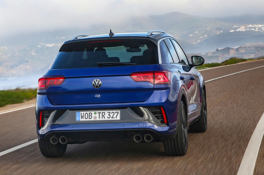 3 Volkswagen T Roc R 2022 : premier essai routier, essai de suivi arrière