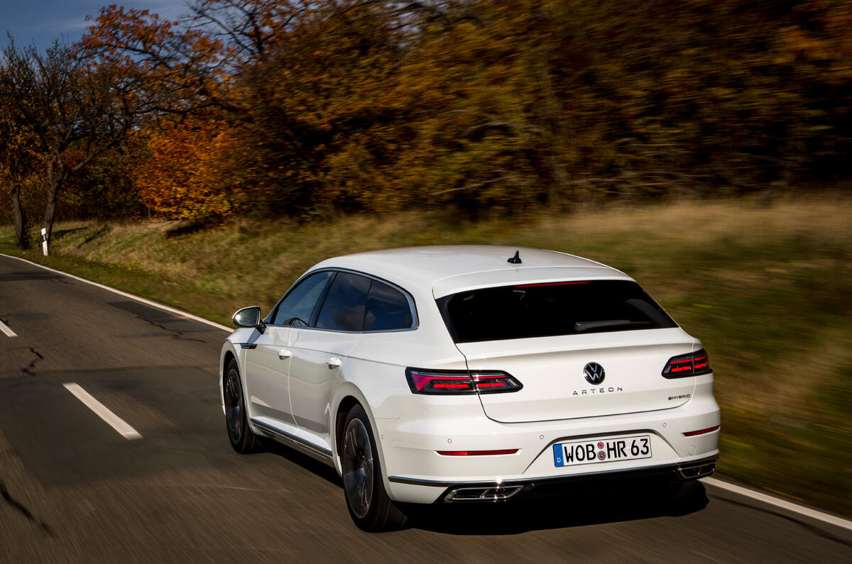 Volkswagen Arteon Shooting Brake eHybrid 2020 : premier bilan de conduite - le héros à l'arrière