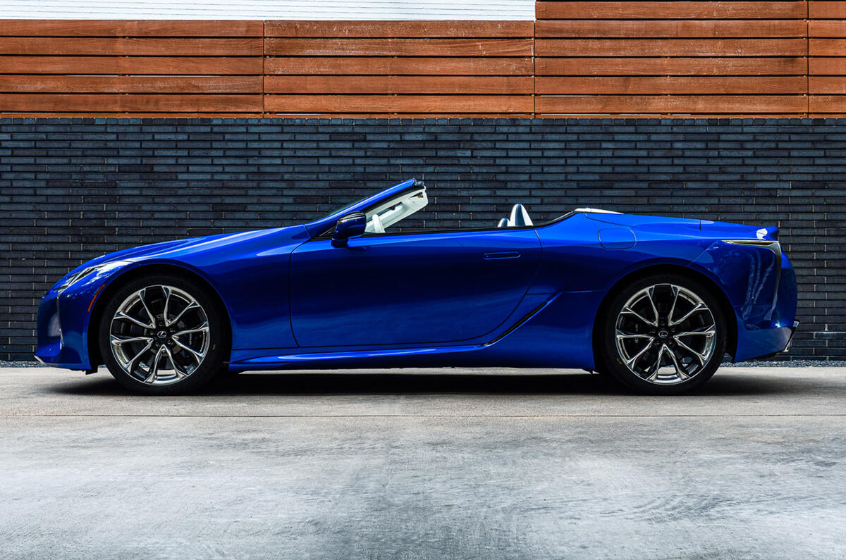 Lexus LC 500 Convertible Regatta Edition
