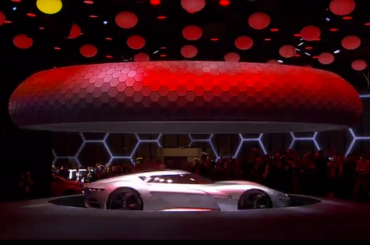 Renault Trezor at the Paris motor show 2016 - show report and gallery