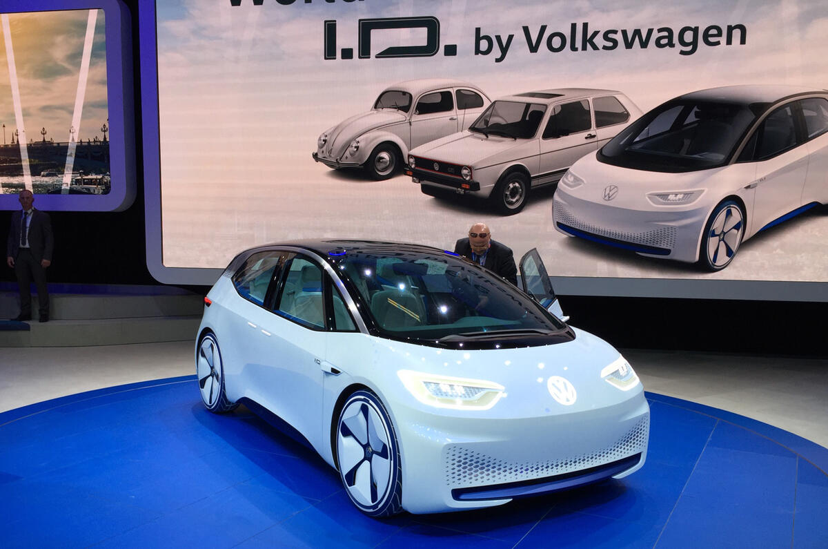 Volkswagen ID concept at the Paris motor show 2016 - show report and gallery