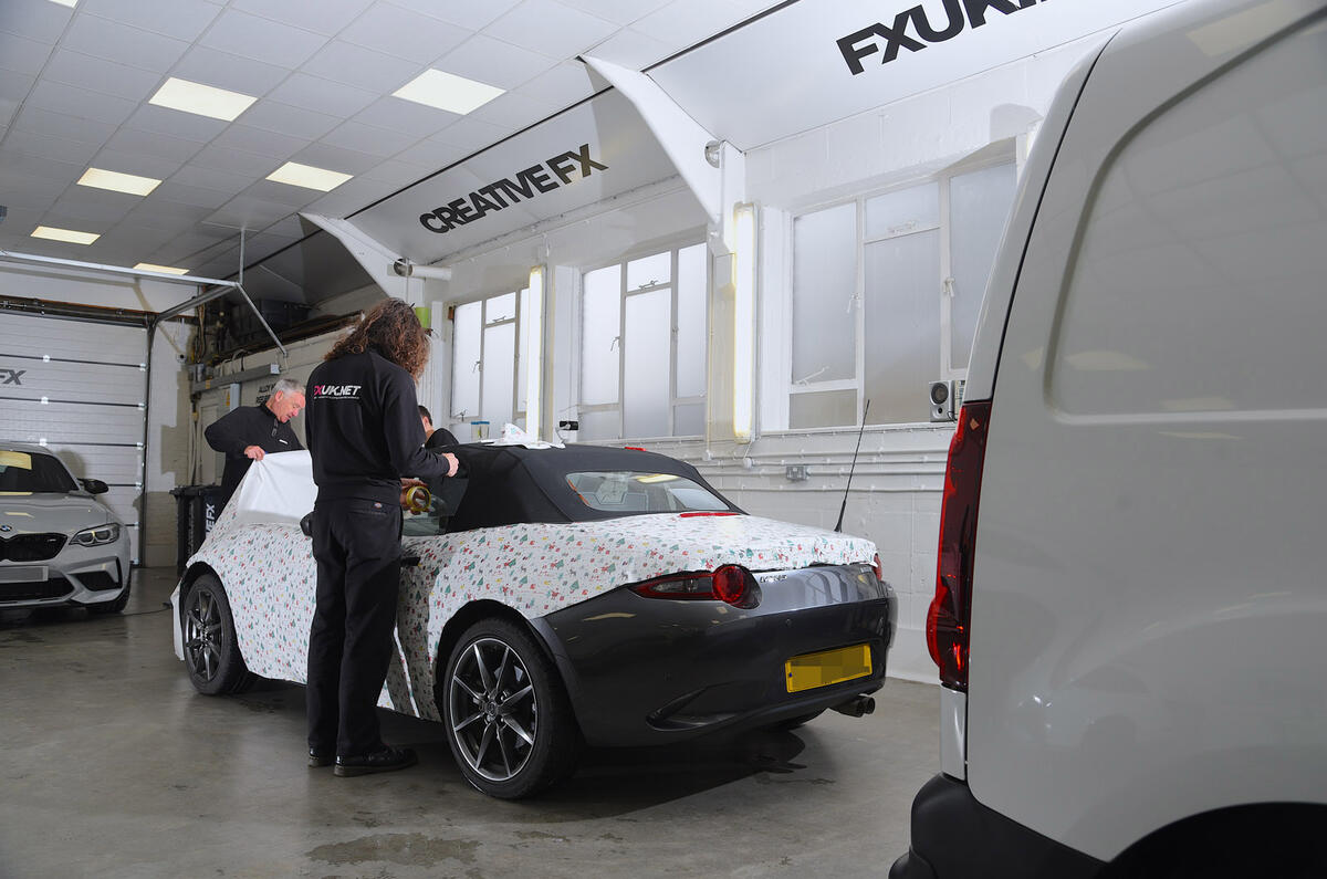 How to wrap a car