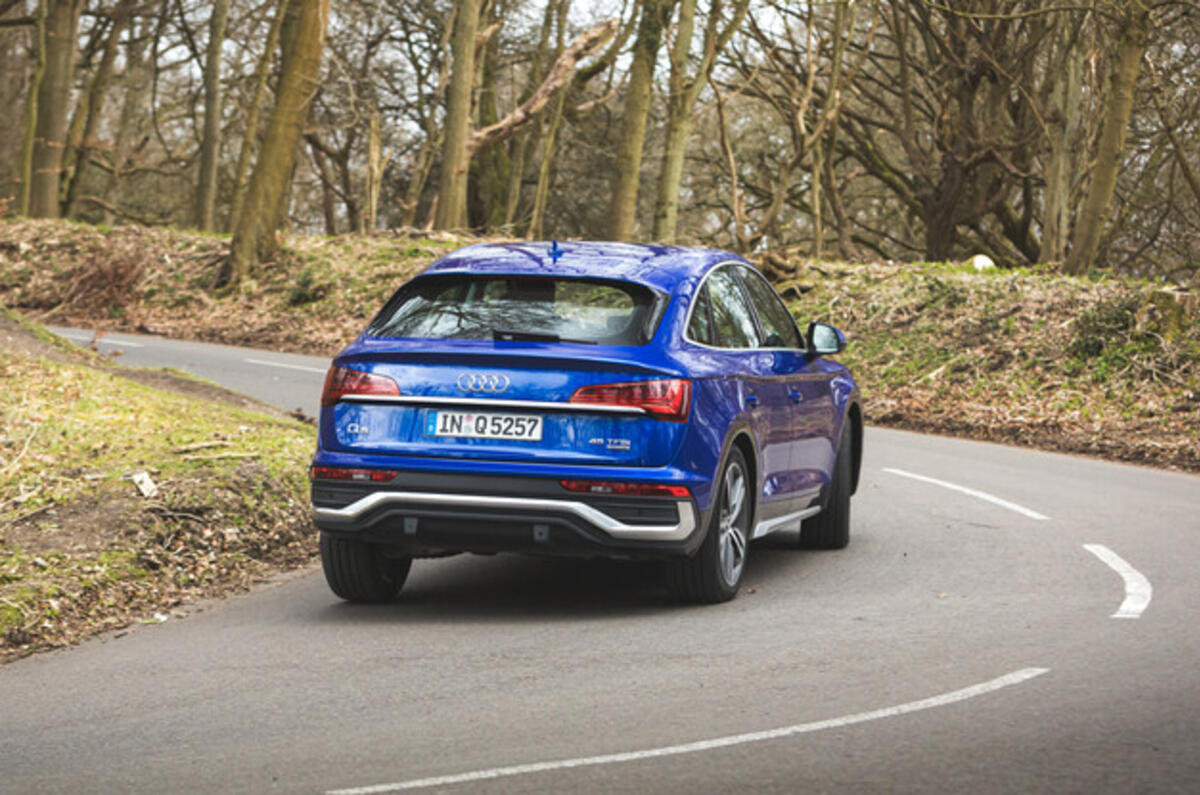 3 Audi Q5 Sportback rearcorner