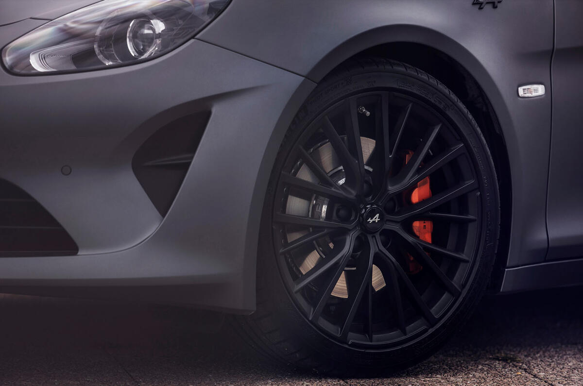 Alpine A110S 2019 first drive review - alloy wheels