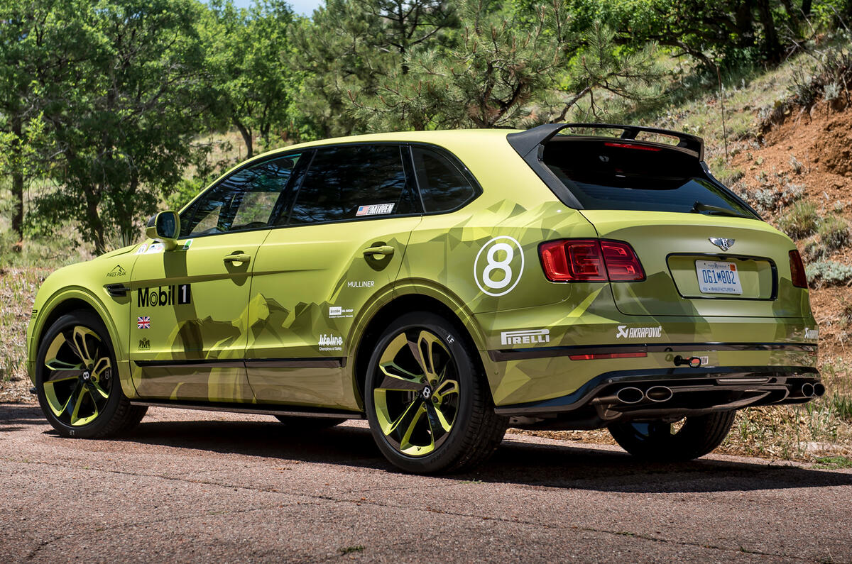 4-bentayga-pikes-peak-static taciki.ru