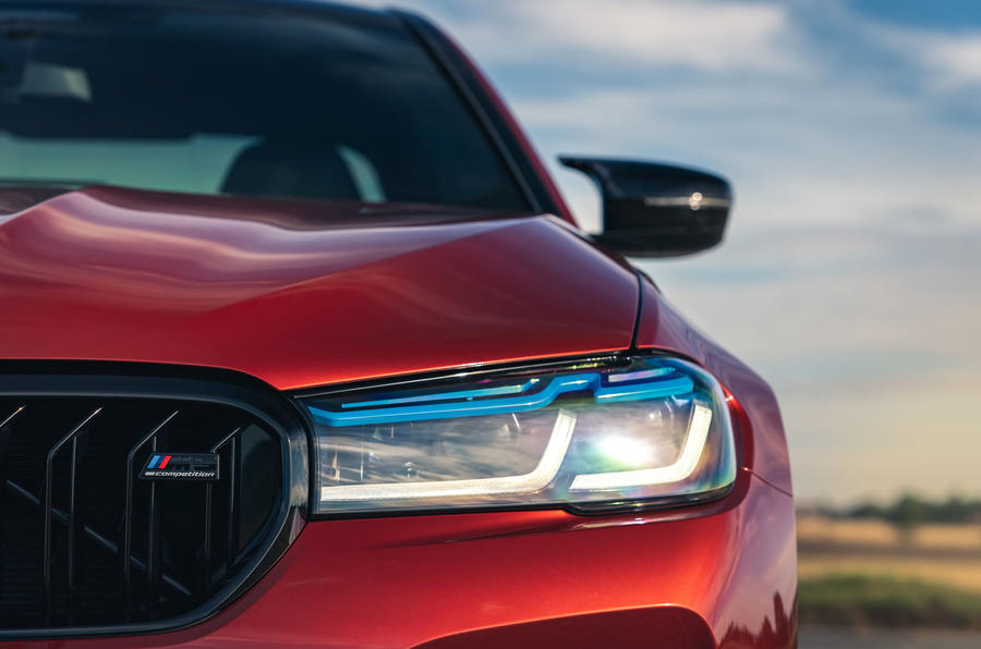 BMW M5 Competition 2020 : premier examen de la conduite au Royaume-Uni - phares