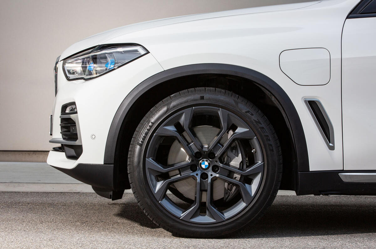 BMW X5 xDrive45e M Sport 2020 UK review Autocar