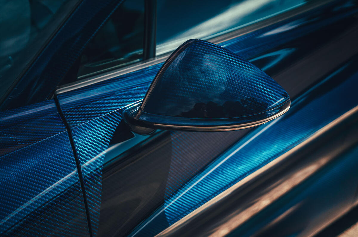 [Actualité] Bugatti - Page 2 4-bugatti-divo-2020-fd-wing-mirror