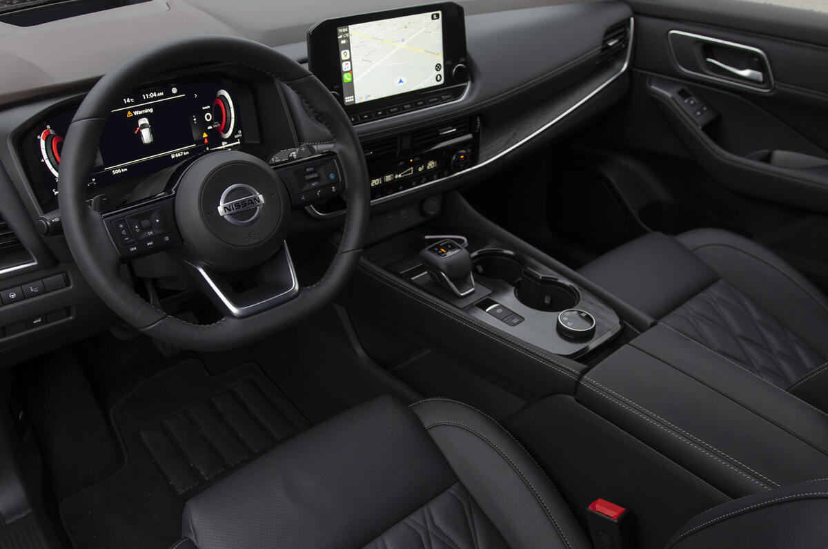 4 Tableau de bord du Nissan Rogue 2021 USA FD