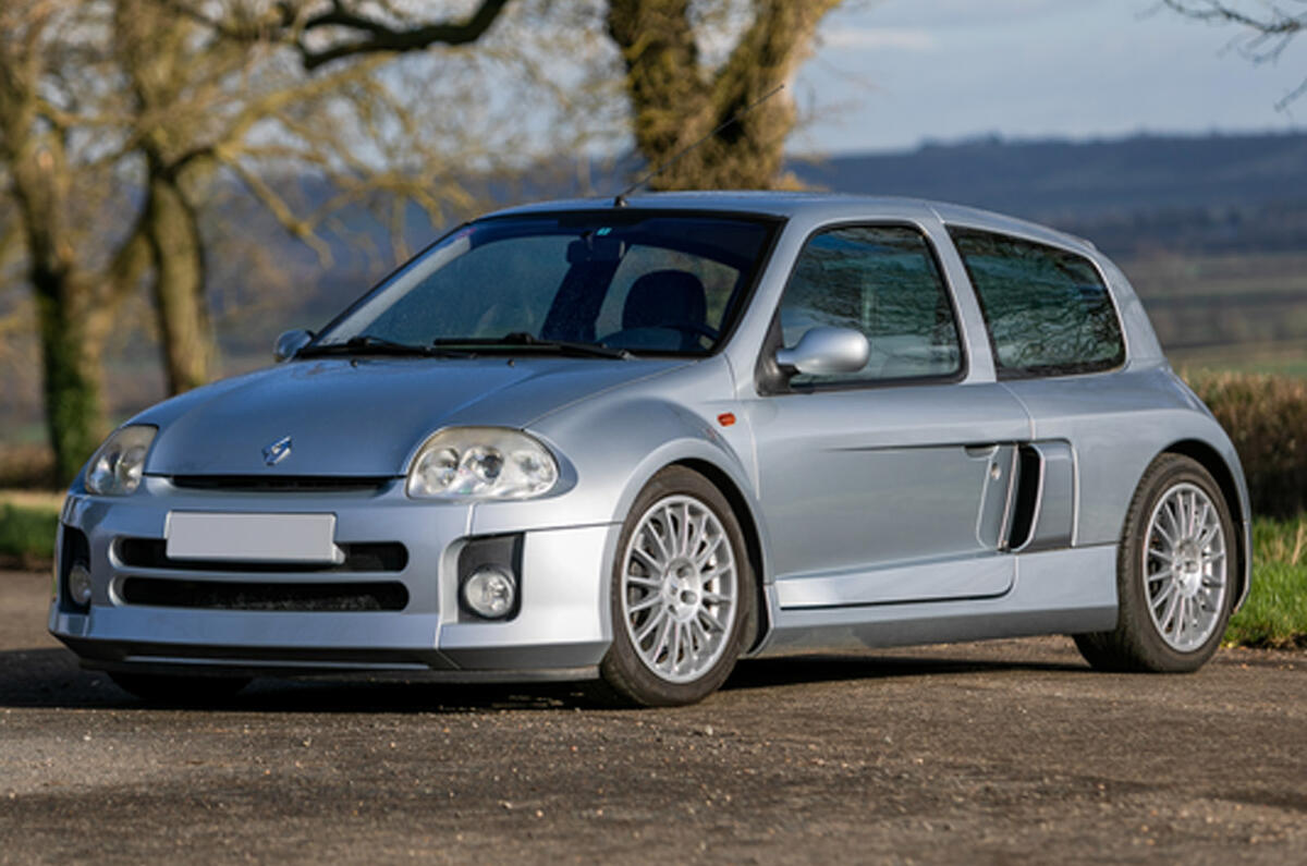Renault Clio V6 Renault Sport - static front