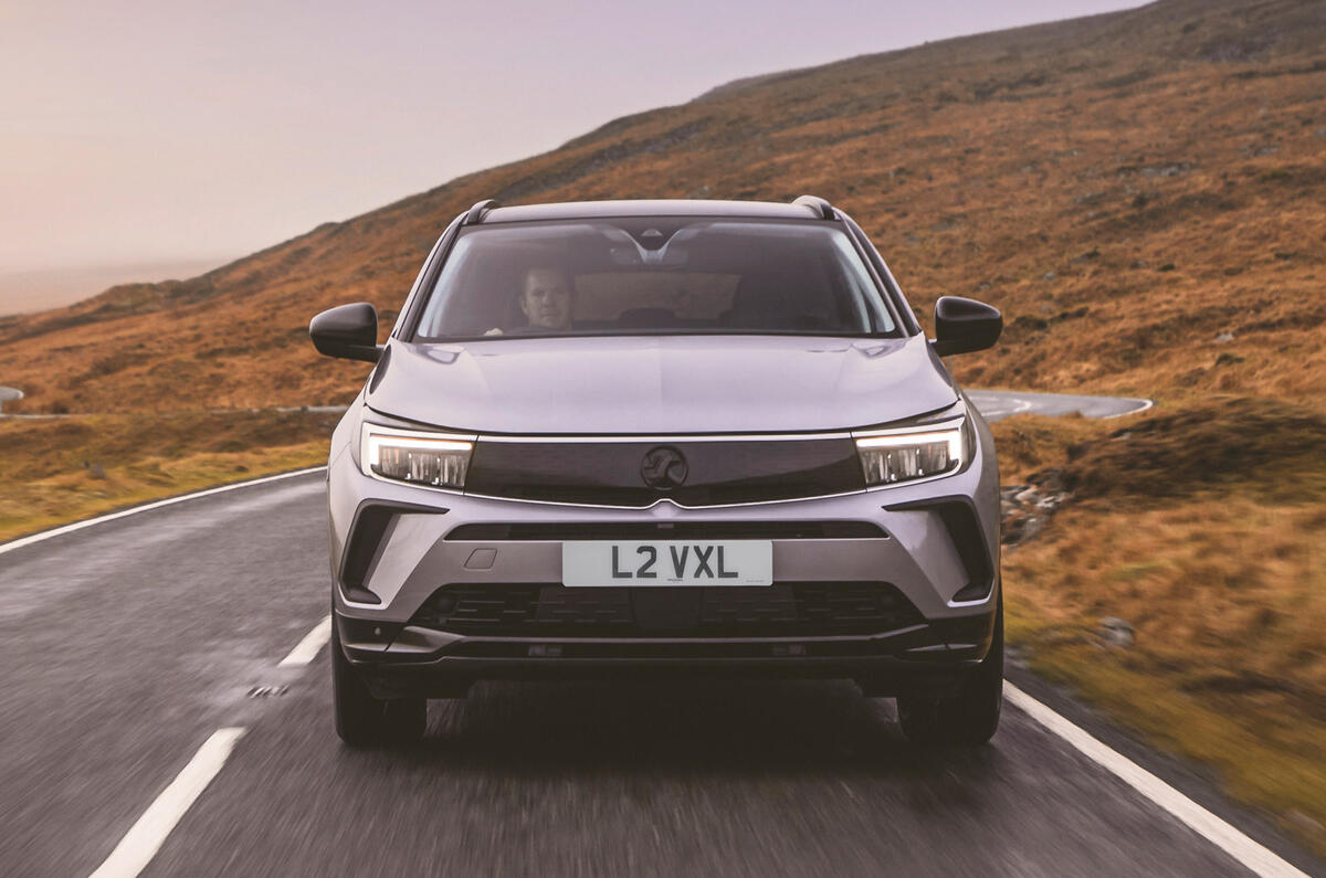 Vauxhall Grandland GS Line Plugin Hybride 2022 UK first drive Autocar
