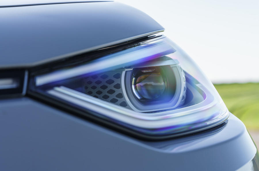 Volkswagen ID 3 2020 : premier bilan de conduite au Royaume-Uni - phares