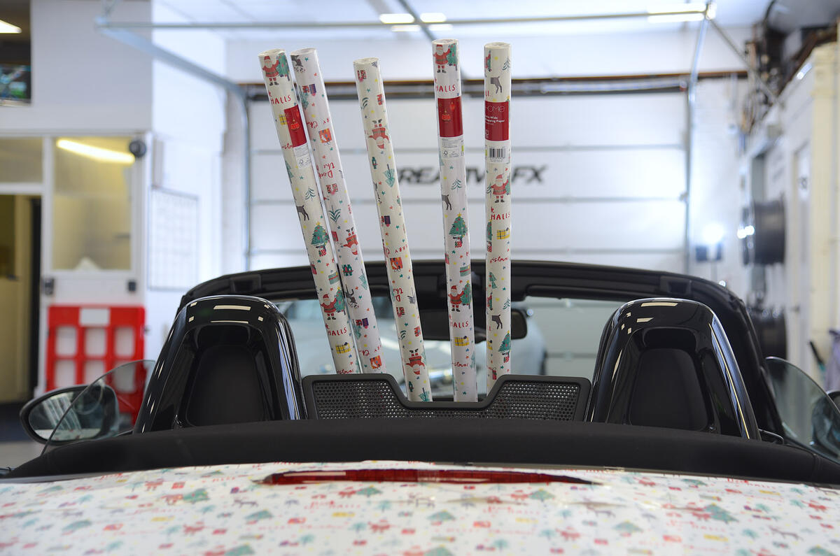 Can you wrap a car in wrapping paper? Autocar