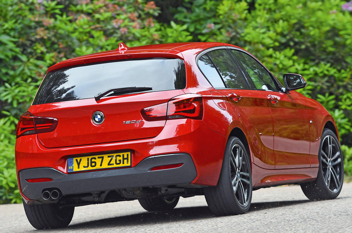 BMW 1 Series - tracking rear