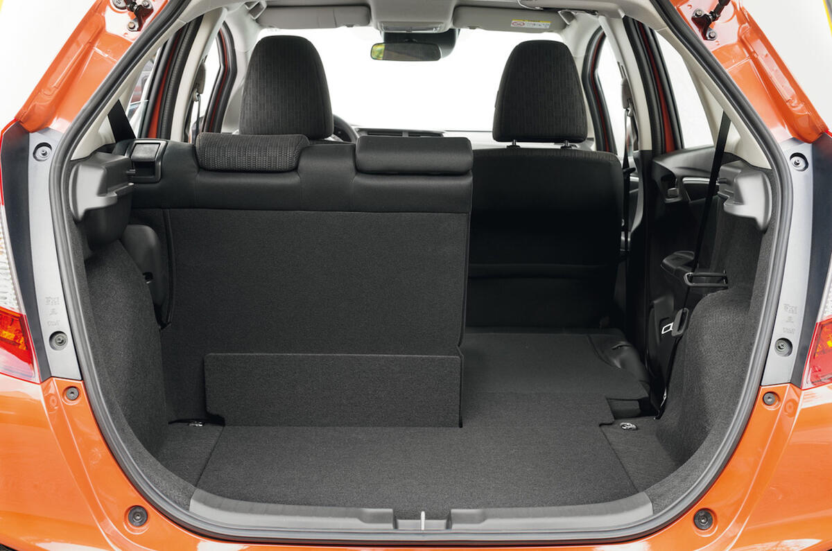 2015 Honda Jazz 13 I Vtec Se Navi Review Review Autocar
