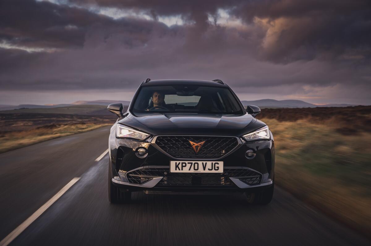 4 Small 2213 CUPRAFORMENTORVZ2