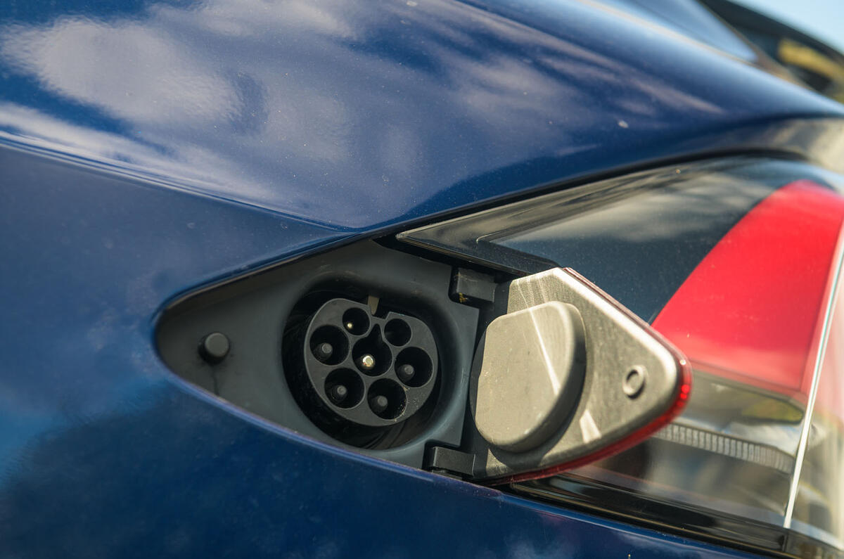 Tesla Model X Long Range 2019 UK review Autocar