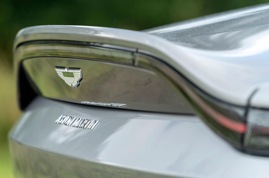 Aston Martin Vantage Roadster 2020 : premier bilan de conduite au Royaume-Uni - spoiler