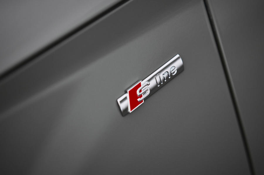 5 Audi Q5 Sportback 2021 : premier badge de l'examen de conduite