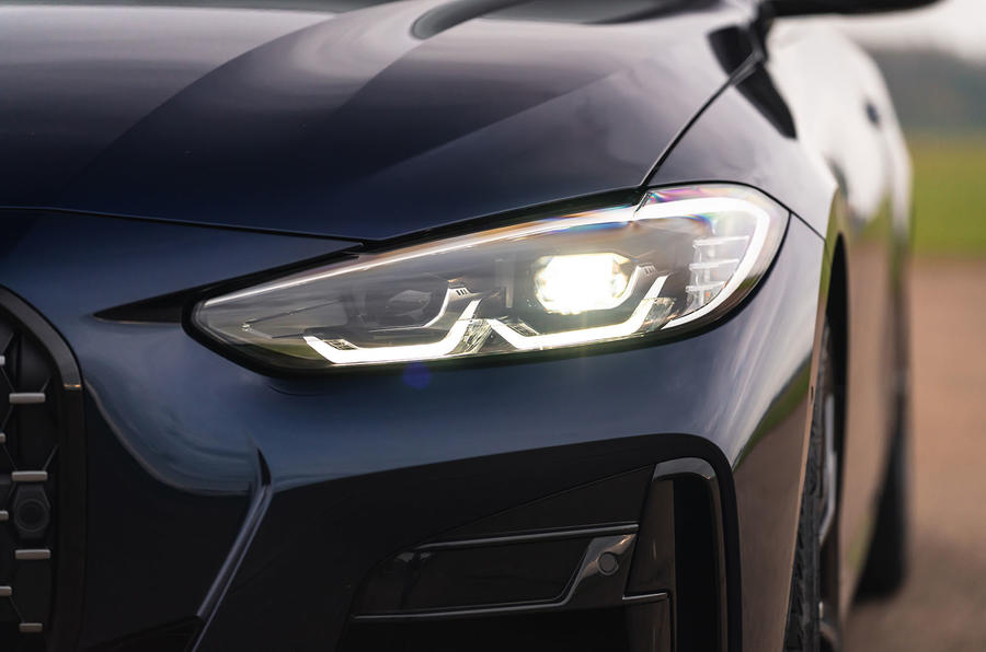 BMW 420i Coupé 2020 : premier bilan de conduite au Royaume-Uni - phares
