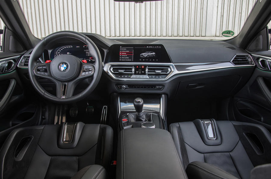 5 BMW M4 non comp Manuel 2022 FD tableau de bord