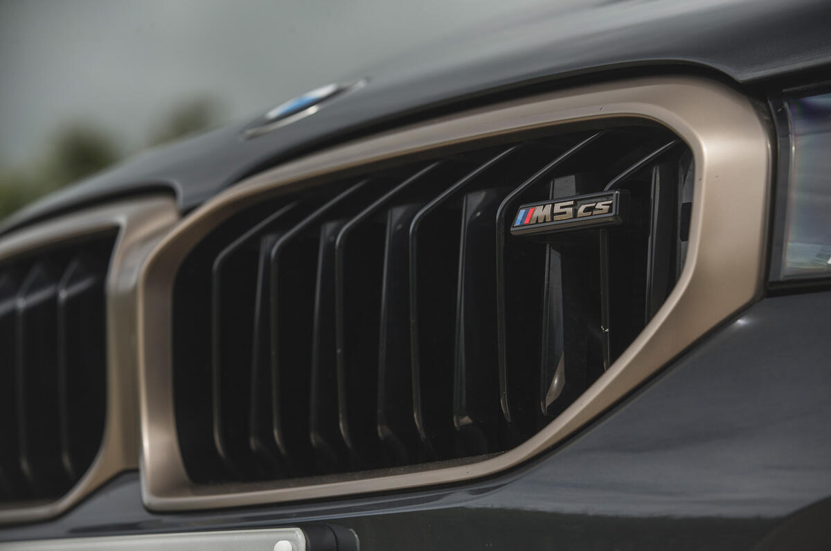 5 BMW M5 CS 2021 UK FD CS badge