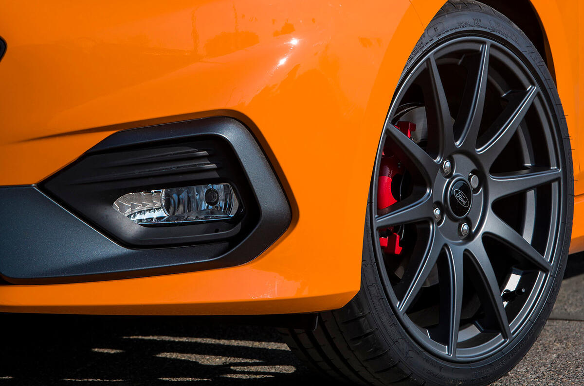 ford fiesta st wheels