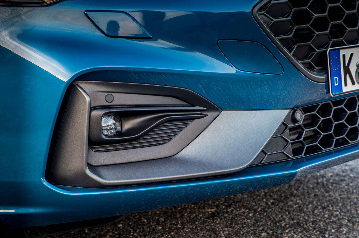 Ford Focus ST 2019 first drive review - front foglights