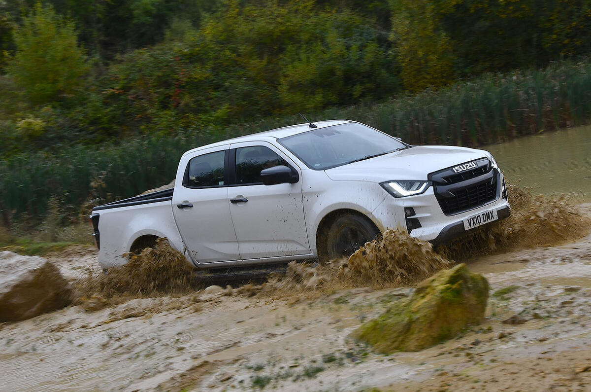 5 isuzu d max top 10