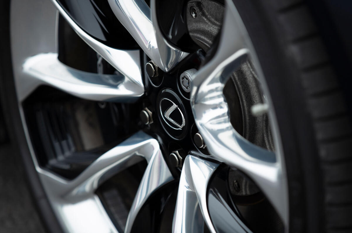 5 Lexus LC500 2021 UK FD alloy wheels