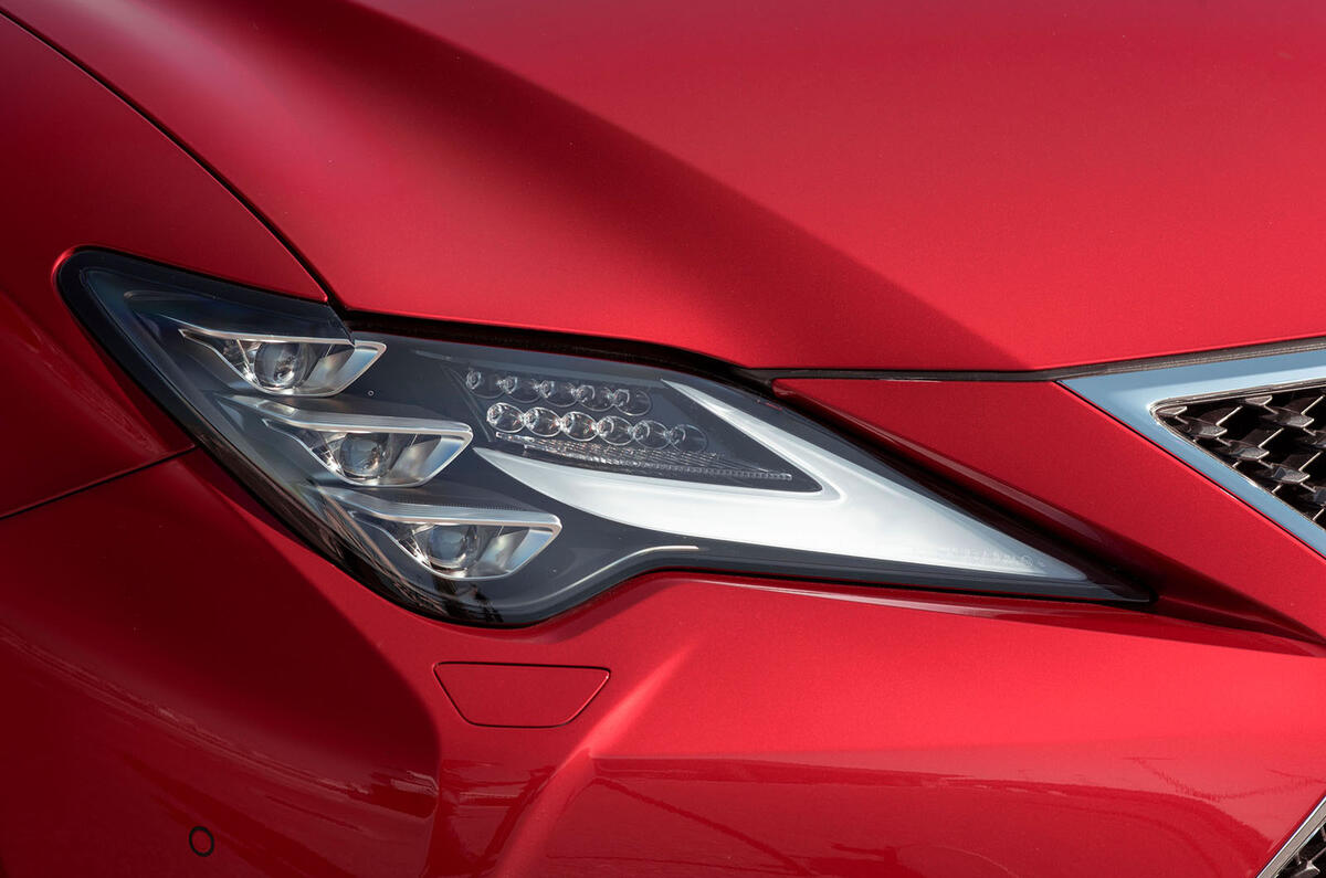 Lexus RC 300h 2019 first drive review - headlights