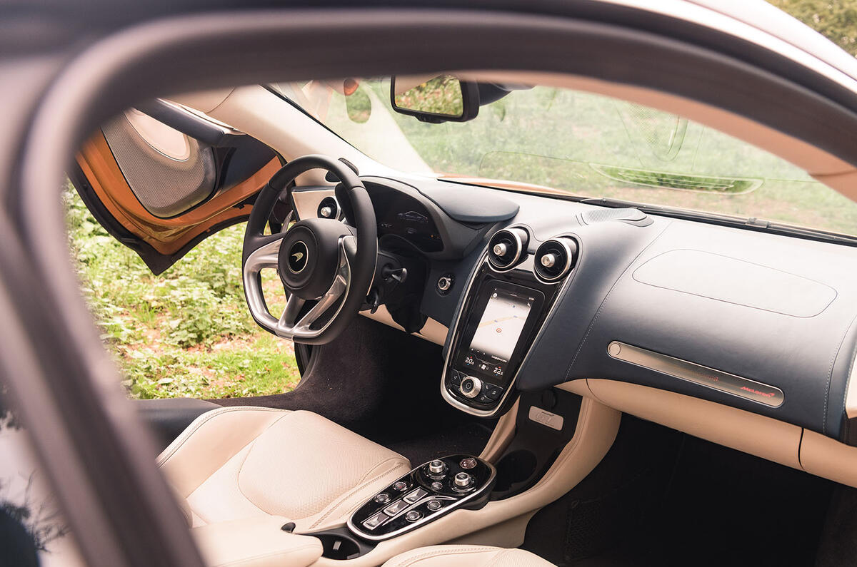McLaren GT 2019 UK first drive review - dashboard