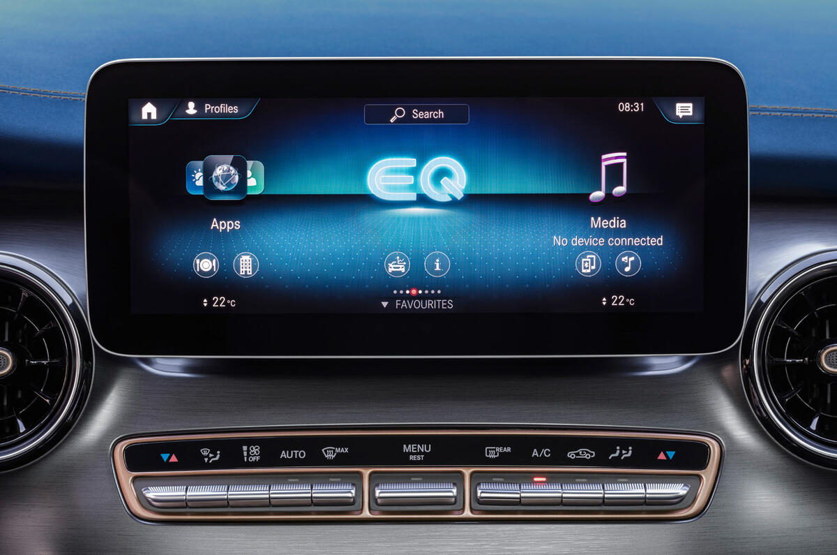 5 Mercedes Benz EQV 2021 LHD : premier essai, infotainment.